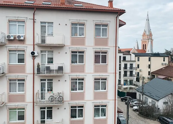 Apartman Domovik Mira 11s/20 *