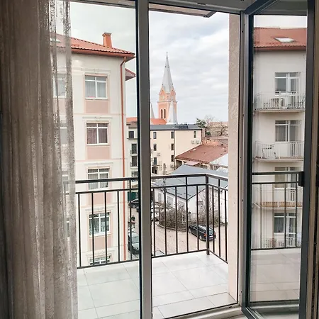 Domovik Mira 11s/20 Apartment Mukacheve