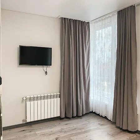 Domovik Mira 11s/20 Apartment *